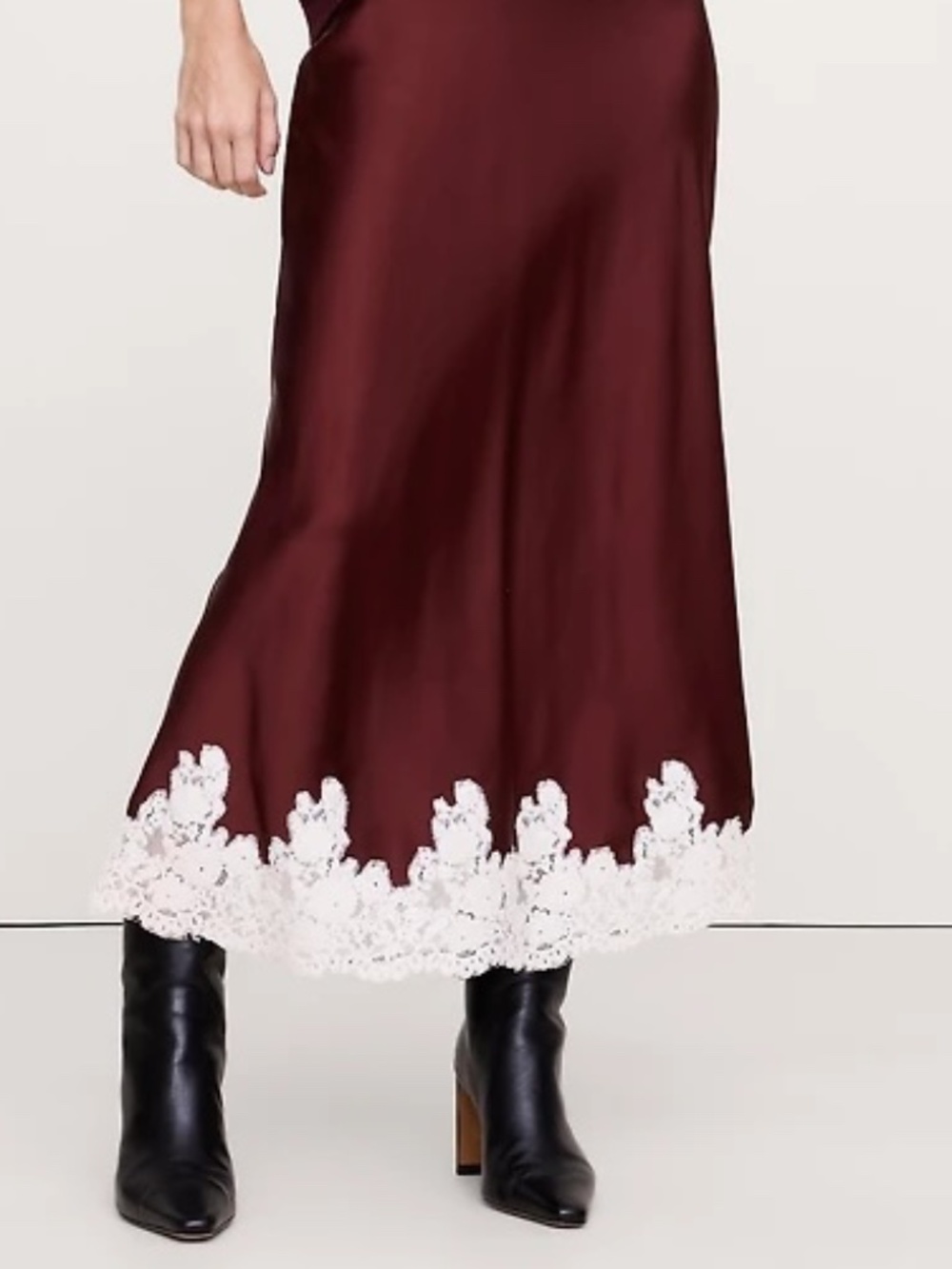 BANANA REPUBLIC NWT Satin Lace-Trim Midi-Length Skirt, M